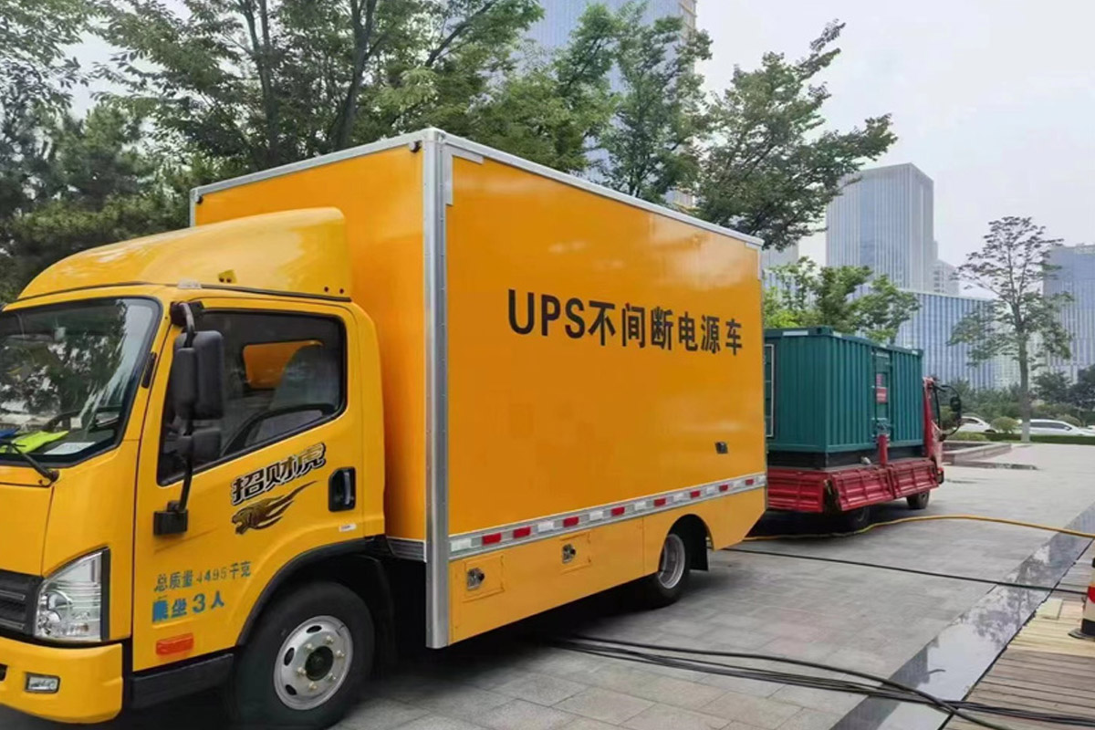 魏都发电机租赁施工现场
